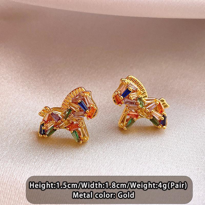 

Colorful Zircon Pony Pendant Necklace For Women s Pearl Metal Splicing Chain Light Luxury Jewelry Set Trendy Clavicle Accessory