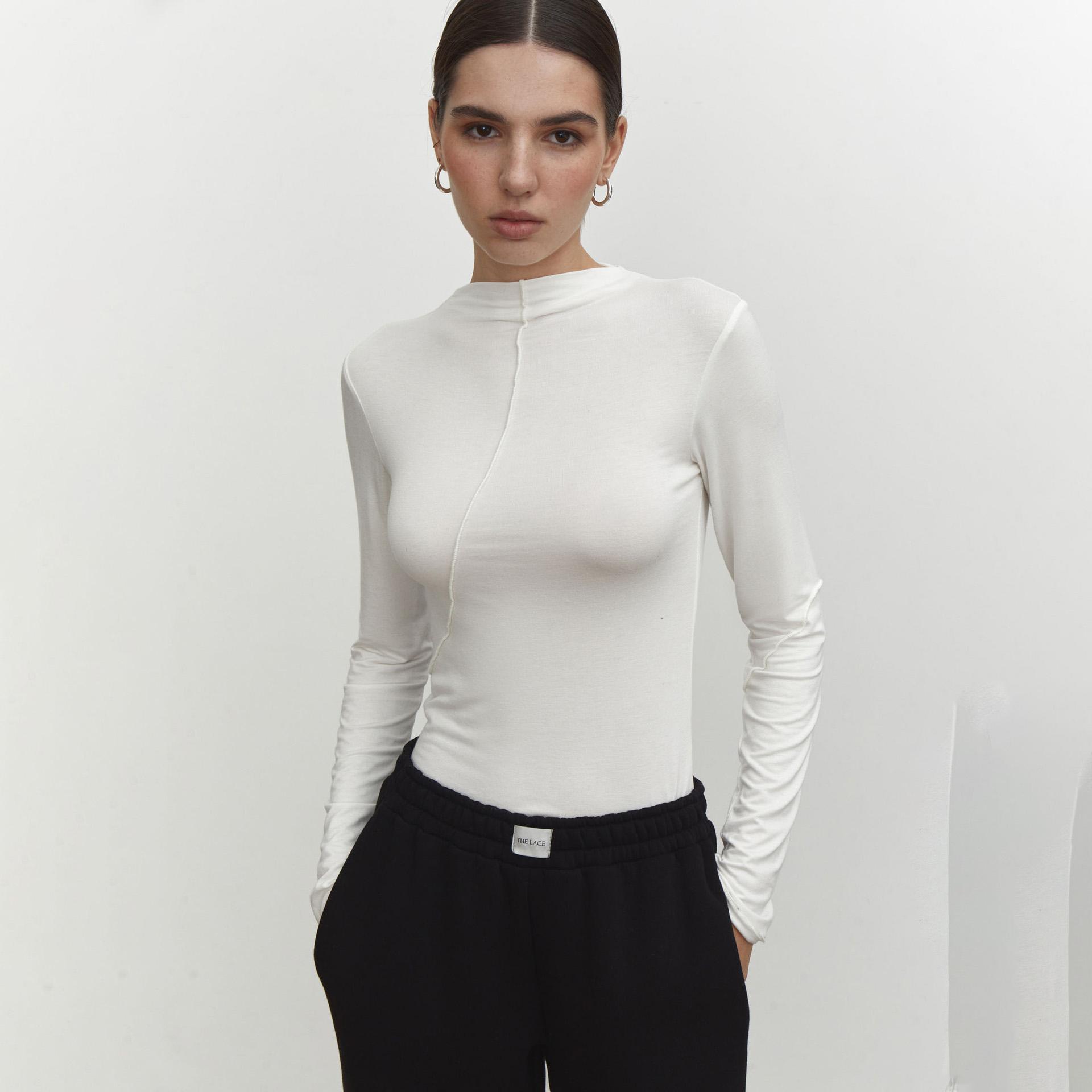 

Летняя женская футболка с длинным рукавом и воротником-стойкой, однотонная M белый