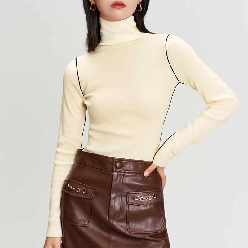 

Women s High-Neck Contrast Knit Base Layer Top L