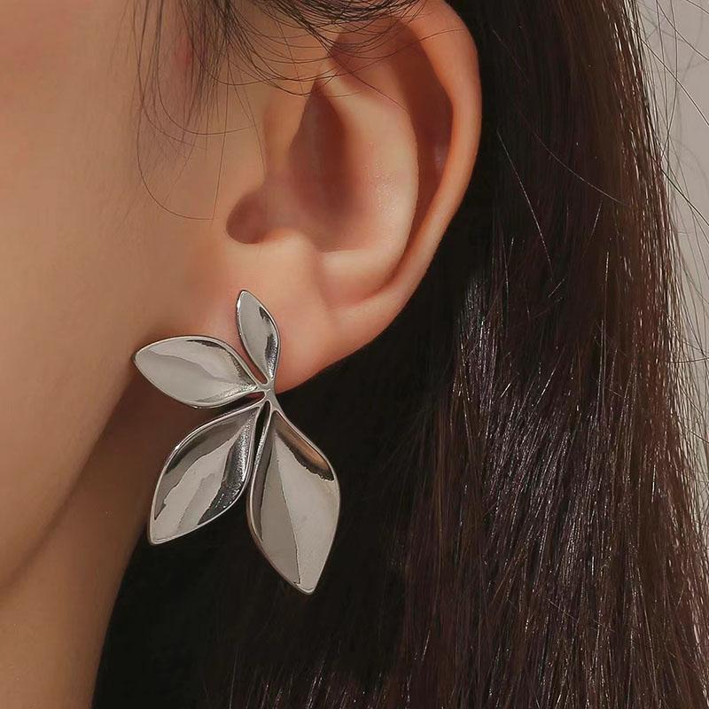 925 Silver Needle Korean Fashion Leaf Flower Earrings For Women Metal Earings Jewelry  Trending Women's Golden Color Earring