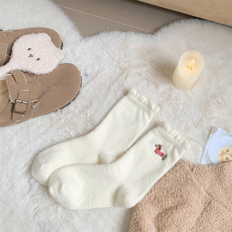 Cute And Playful Women's Mid-Calf Socks Fall & Winter Fleece-Lined Thickened Warm Socks Cartoon Plush Long Socks