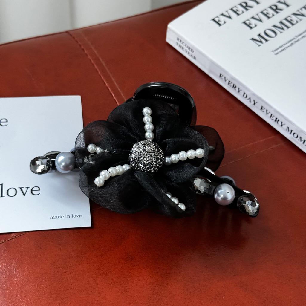 Stylish Black And Pearlescent Pink Floral Hair Claw Clip For Effortless Elegance