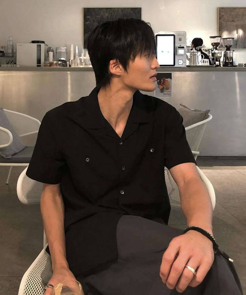 INTEMPOMOOD Uncle Open Collar Half Shirt: 2 Colors