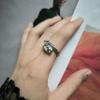 Серебряное кольцо с фианитами, вес изделия 3,79 гр (2203209)
