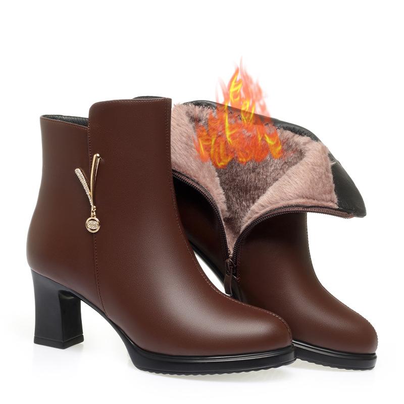 Mom Cotton Shoes Autumn and Winter New Mid-heeled Boots Velvet Leather Shoes Warm High-heeled Short Boots Women's Skirt