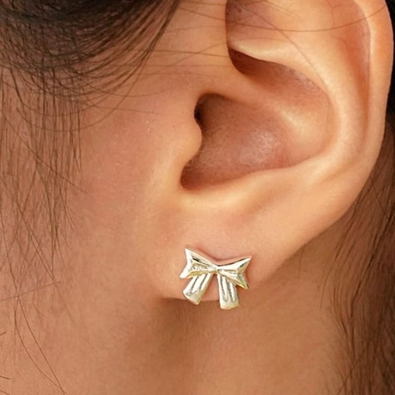 BELLOOGGI Ribbon Earring