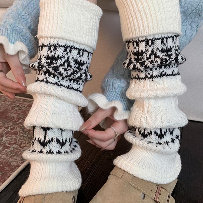 1Pair Women Autumn Winter Legwarmers Socks Retro Knitted Kneepad Leg Warmer Female Girls Pile Heap Socks Outdoor Warm Socks