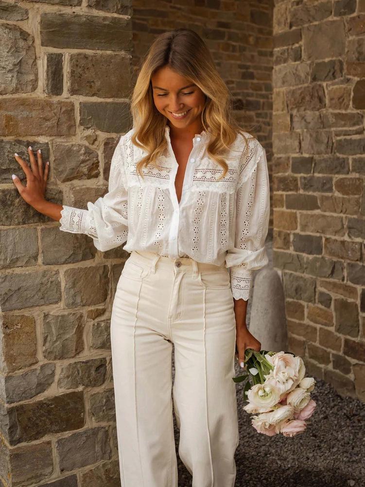 2026 Spring/Autumn European & American Women's Solid Color Embroidered Hollow Top - Holiday Style