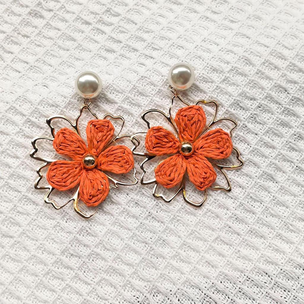 Spring Dopamine Resort Style Sunflower Earrings - Fresh, Colorful, Woven Accessories for a Personal Touch