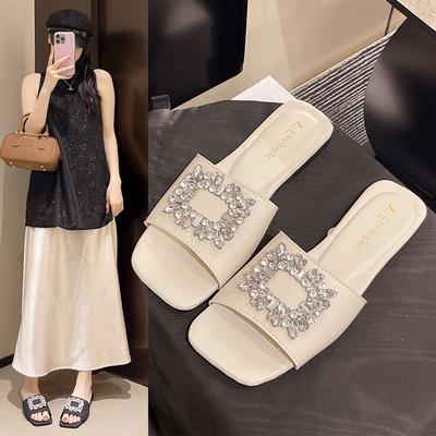 French Rhinestone Slippers Women's Summer Wear 2025 New Lightweight Sandals Women's Flat-bottomed Fairy Wind One-word Slippers