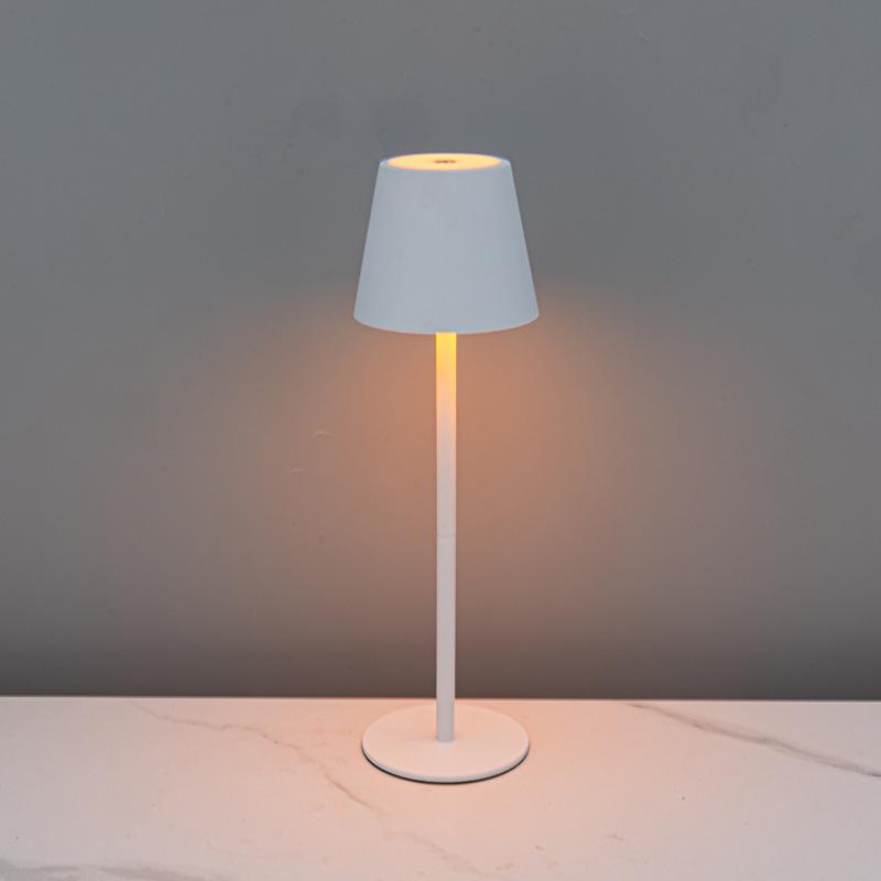 Minimalist Eye Protection Night Light: Creative Atmosphere Table Lamp for Bar, Restaurant, or Study