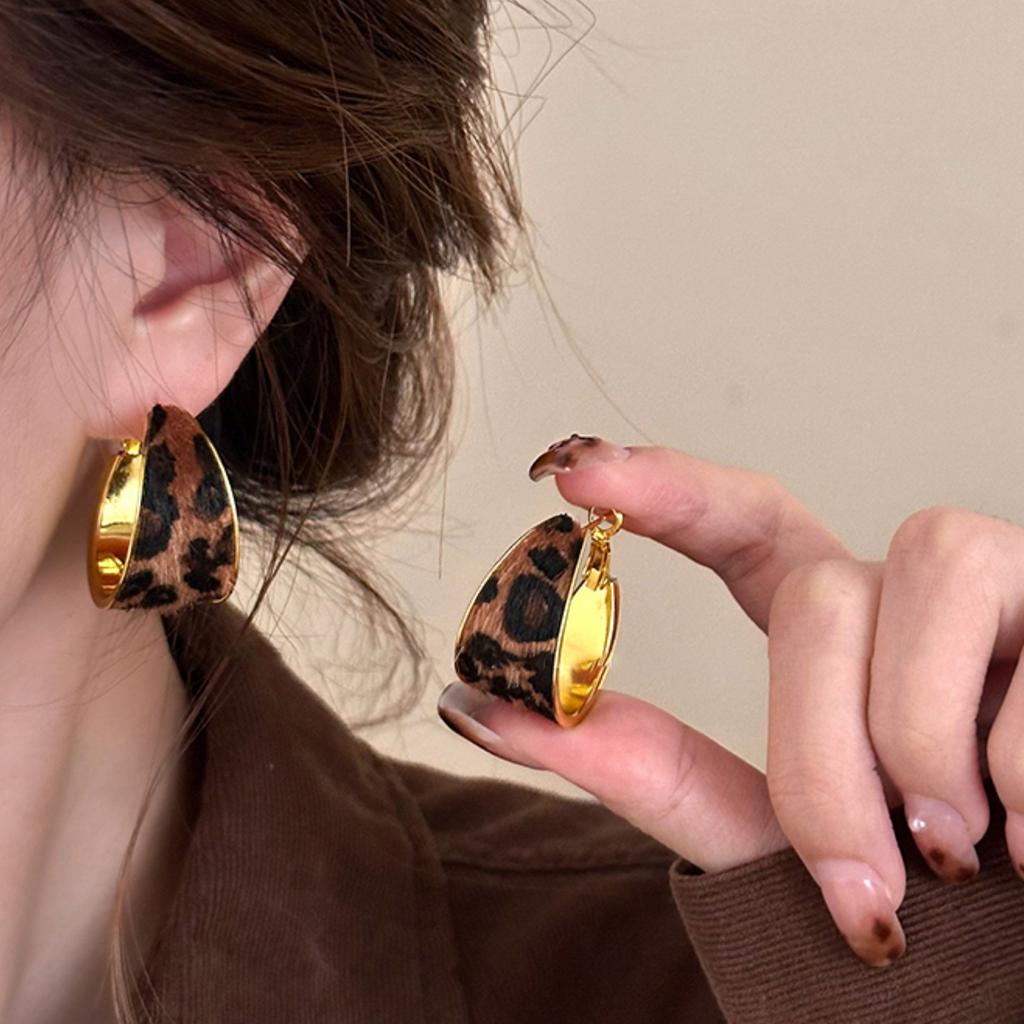 Fashion Sexy Leopard Geometric Circle Studs Earrings Women's Autumn Winter Accessories Personalization Jewerly Party Gift