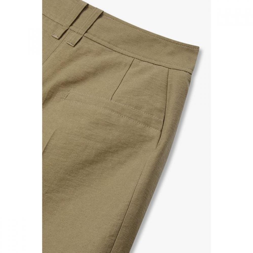 VOV Tuck Pleated Shorts 7156230013