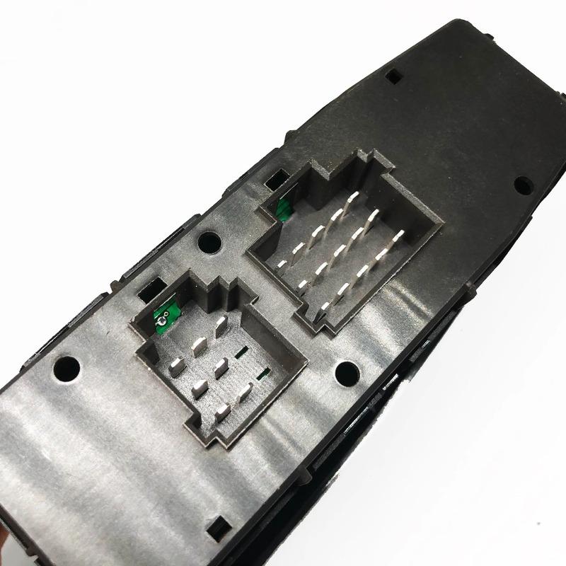 Driver Side Auto Electric Power Window Control Switch 81258067092 For MAN TGL TGM TGS TGX 81258067107 Truck Accessories