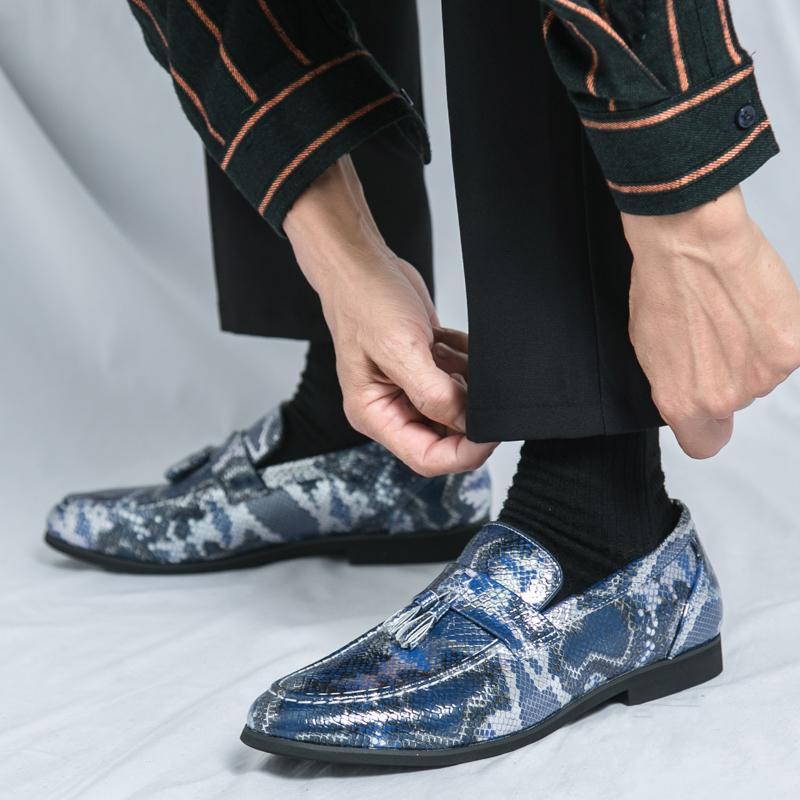 Luxury Designer New Men's Tassel Snakeskin Patent Leather Casual Driving Shoes Formal Wedding Dress Homecoming Zapatos Hombre
