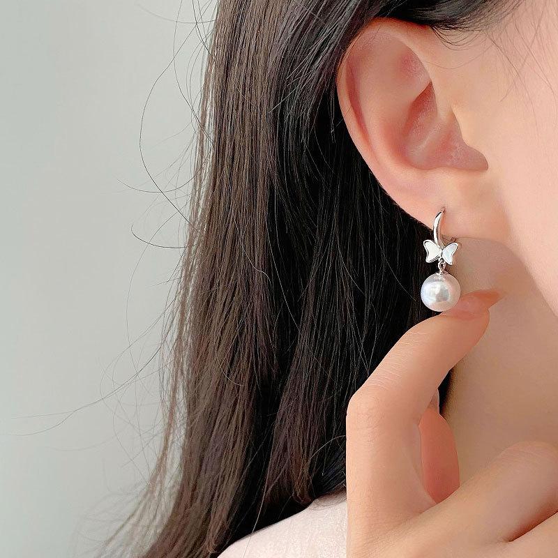 Bow-breasted Pearl Ear Buckle Exquisite Light Luxury High-end Feeling Sweet Daily Versatile Style