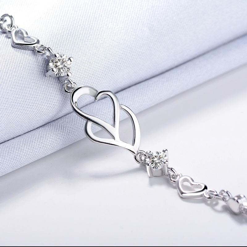 Korean Heart to Heart S925 Sterling Silver Bracelet with Diamond Inlay - Elegant Jewelry Gift for Women