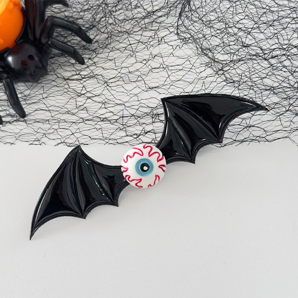 4PCS Resin Halloween Hairpin Y2k Bat Duckbill Side Clip Funny Bat Wings Hair Clip Party Props