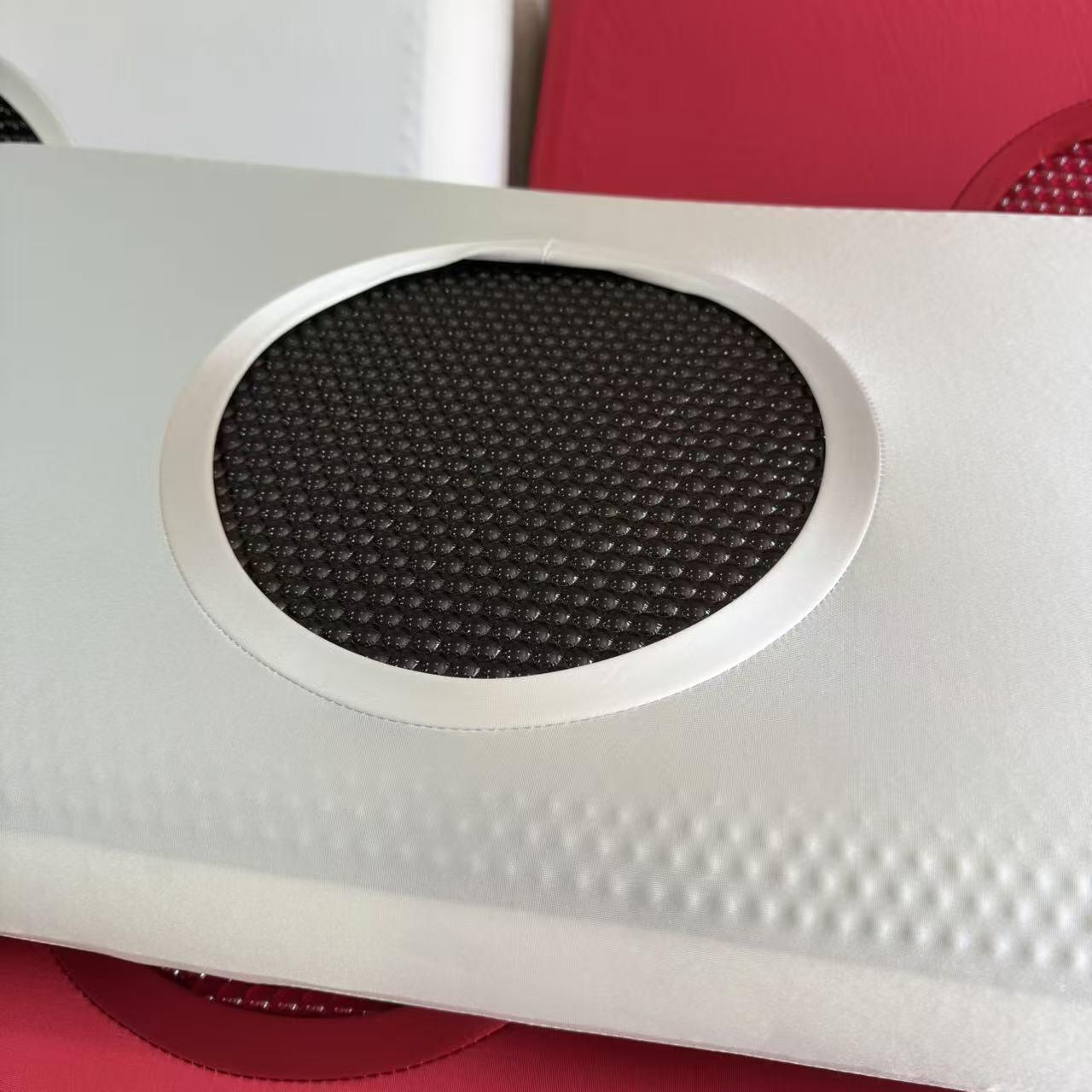 

Black Gold Series Bamboo Charcoal Gel Memory Foam Pillow - Cooling Neck Support for Adult Sleep серый