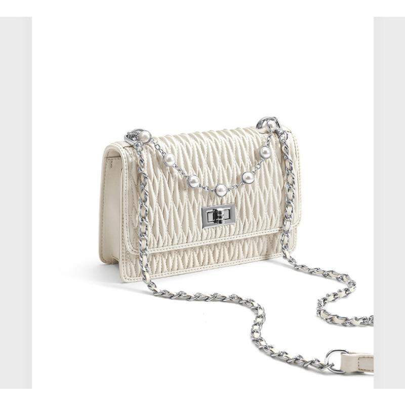 Diamond Chain Bag Women's Crossbody Bag New Summer Fashion Versatile One-shoulder Cloud Bag Small Square Bag