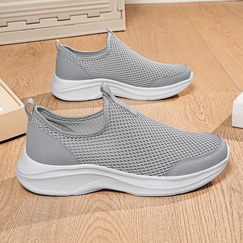 Summer Outdoor Sports Shoes for Men Big Size Mesh Breathable Lightweight Comfortable Tennis Shoes  New Running Shoes for Man