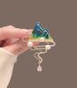 Vintage Chinese Style Round Landscape Painting Brooch for Women Mountain Shaped Tassel Rhinestone Lapel Pins Clothes Accessories