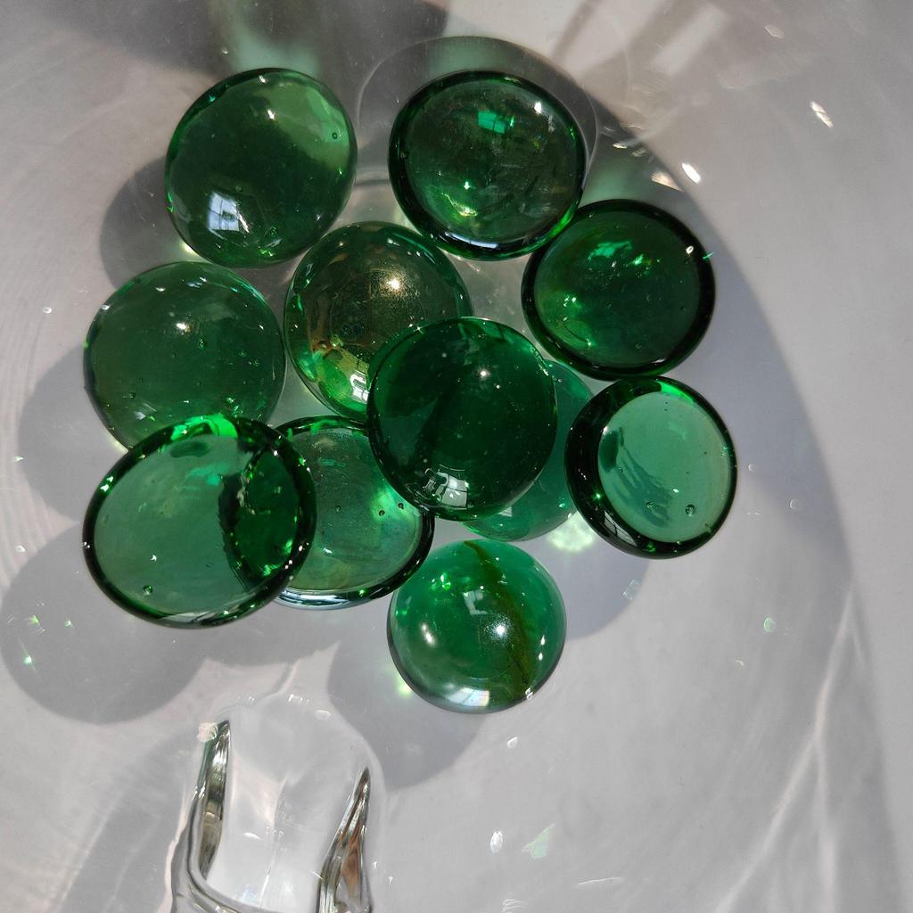 Colored Matte Frosted Glass Beads for Vase or Fish Tank Decoration