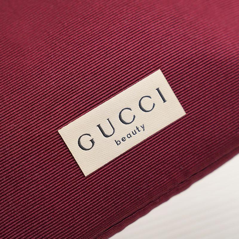 Gucci Anchor Red Semicircle Shell Storage Bag Makeup Tools Portable Anchor Red Semicircle Shell Cosmetic Bag