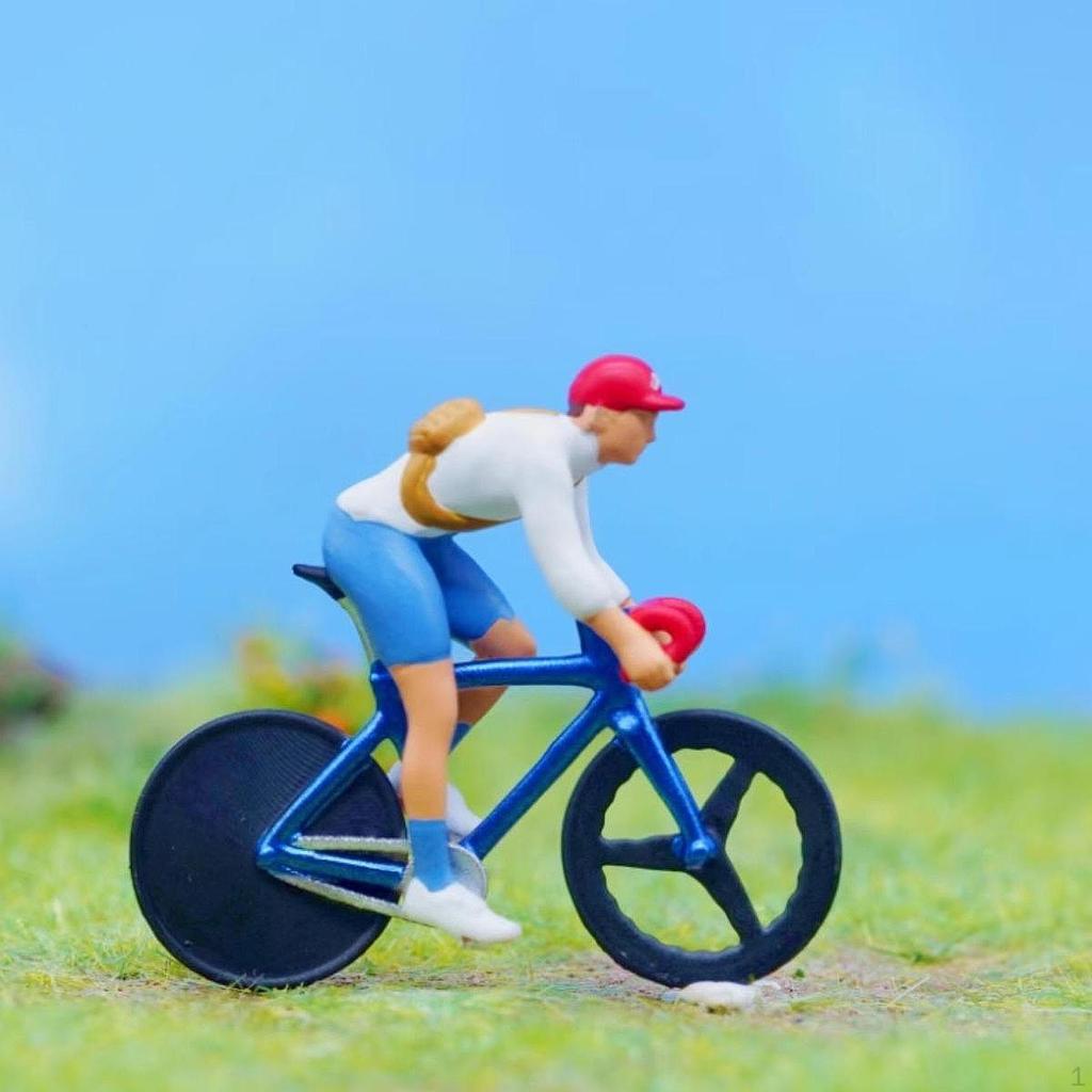 1/64 Cyclist DIY Crafts Collectibles Sand Table Ornament Resin Riding Figure Miniature Biker for