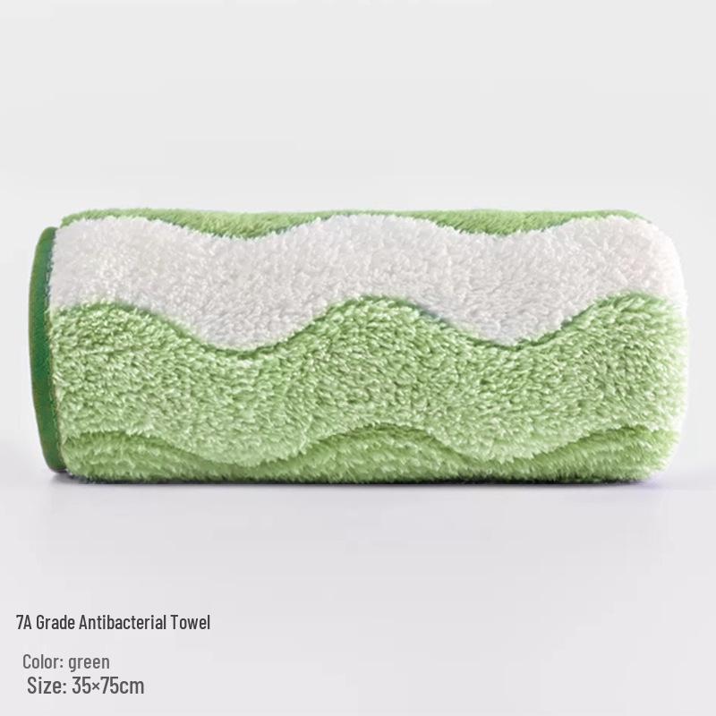 Soft High-Density Coral Fleece Towel - Absorbent, Thick Face & Hair Drying with Fresh 3D Floral Design