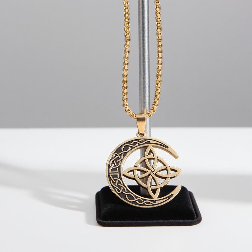 Celtic Irish Knot Necklace Stainless Steel Witch Moon Amulet Protection Jewelry Women Accessory