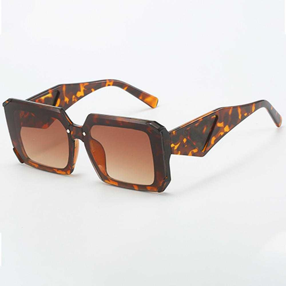 Vintage SunGlasses For Women Large Size Square Stylish Sunglasses Retro Style Glasses Shades Female Eyewear UV400 Eyewear