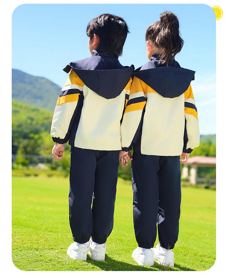 Children's Three-Piece School Uniform Set: Windbreaker for Spring & Autumn, Detachable, Winter-Ready, Thickened for Kindergarten.