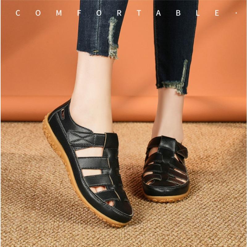 Large Size Sandals Spring Hollow Out Pit Hole Women's Shoes Thick Bottom Waterproof Mom Shoes Flat Bottom Beach Sandals