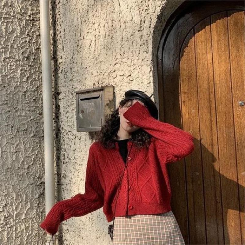 Vintage Twist Crew Neck Sweater Jacket Women's Thick Gentle 2025 Autumn and Winter Knitted Cardigan Soft Waxy High Sense