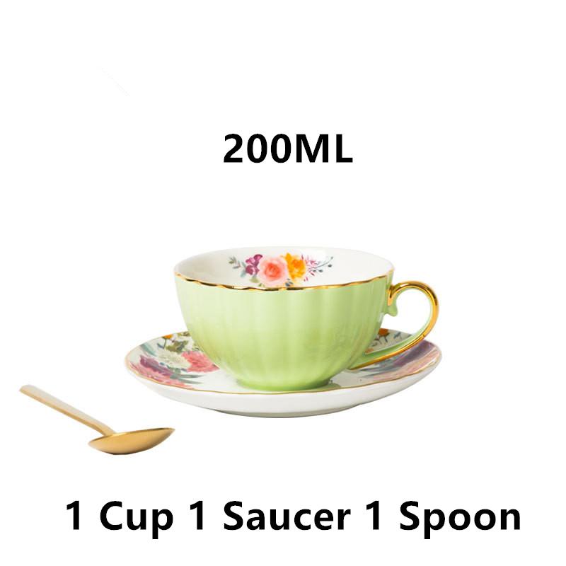 European Porcelain Cup and Saucer For Coffee Bone China Coffee Cup Saucer Spoon Set Flower Tea Cups Set Ceramic Cups Mugs Gift