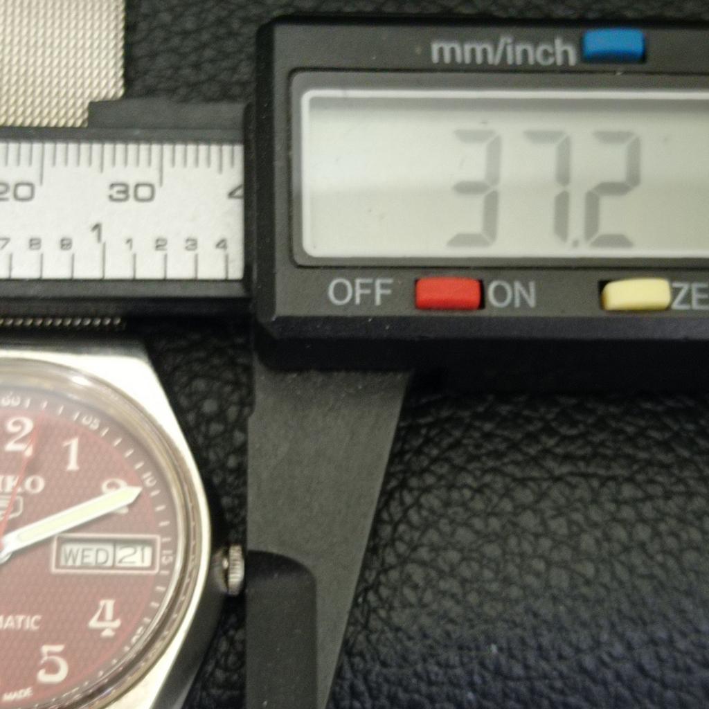 AUTOMATIC VINTAGE SEIKO 5 6309A JAPAN MENS RED COLOR DIAL WATCH a500824-5 R154-a500824