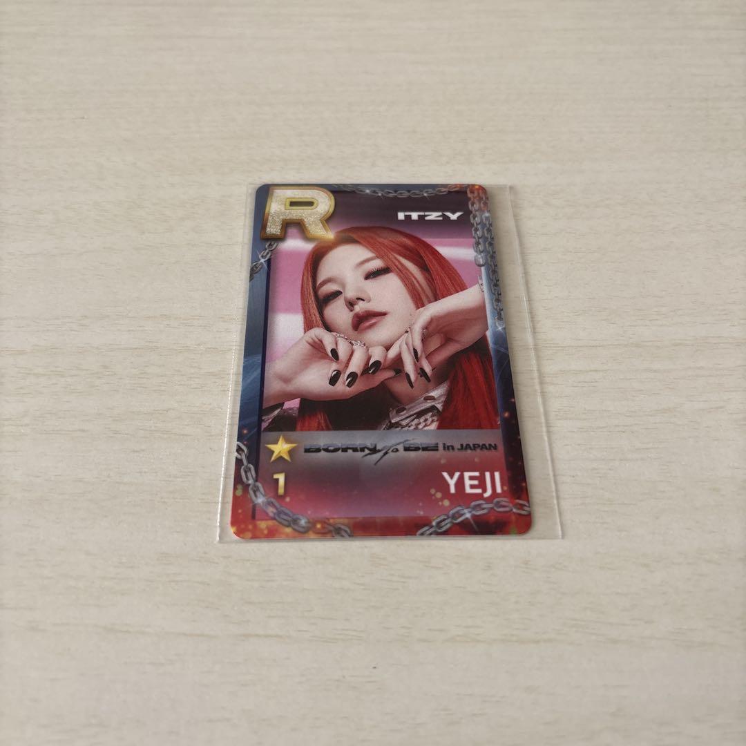 

[USED] ITZY trading card Yeji SSJYP Born to be