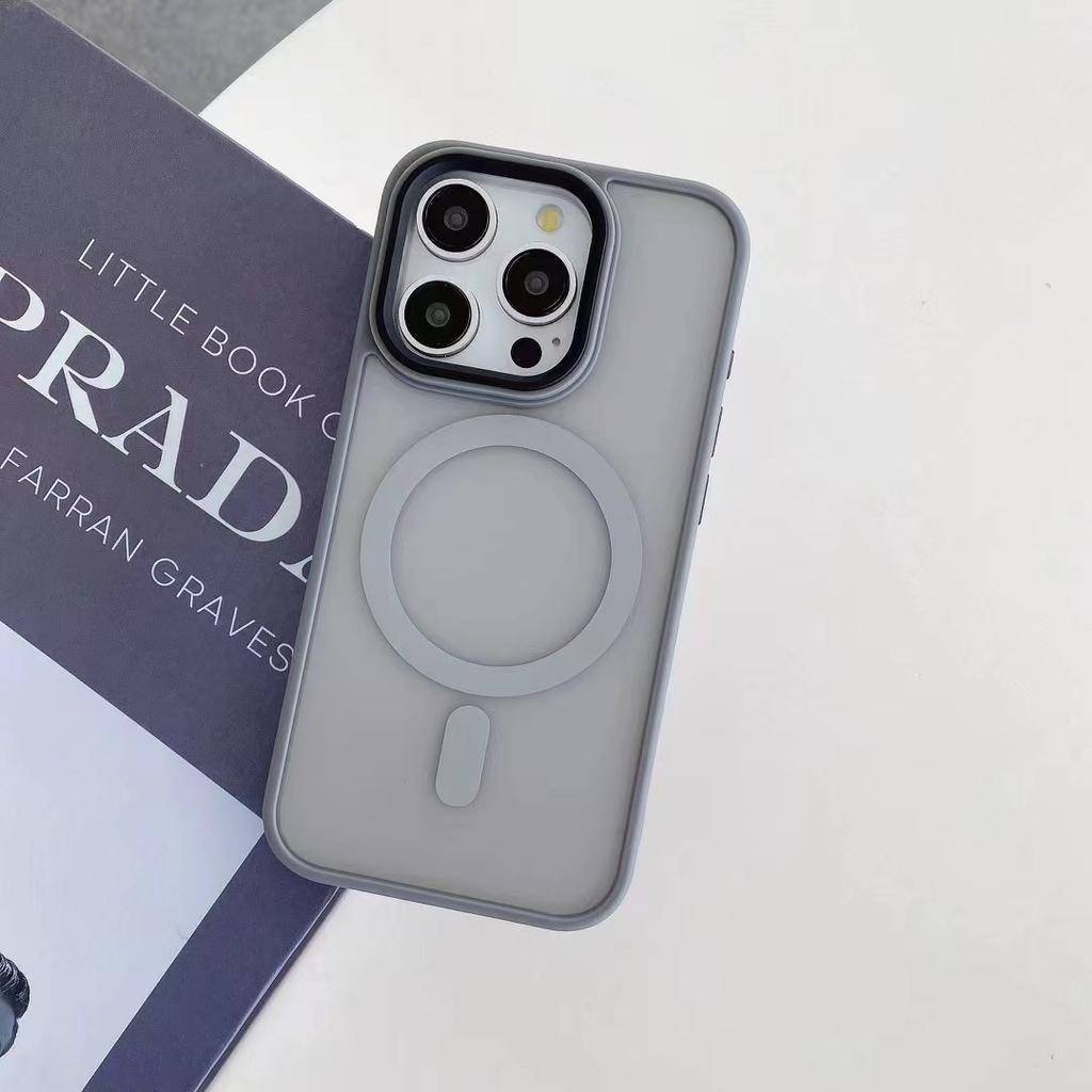 Applicable To IPhone16E Soft Color Skin Feeling Magnetic Phone Case Apple 15PROMAX Skin Feeling 13/12 Protective Case