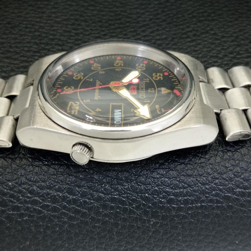 GENUINE VINTAGE SEIKO 5 AUTOMATIC JAPAN MENS 7019A BLACK DIAL WATCH a702396-5 R124-a702396