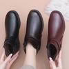 Mom's Winter Velvet-Lined Non-Slip Short Boots: Soft-Soled Leather Snow Boots for Middle-Aged & Elderly Women