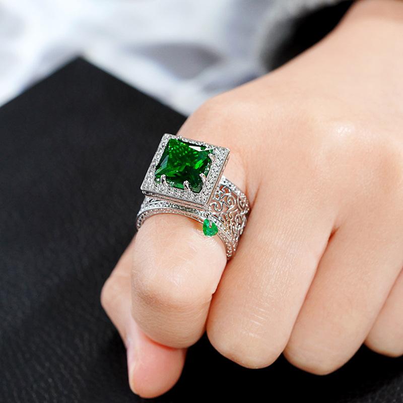 High-End Luxury Zircon-Encrusted Geometric Rings For Women, Exquisite Design Wedding Rings, Fashion Accessories And Jewelry.