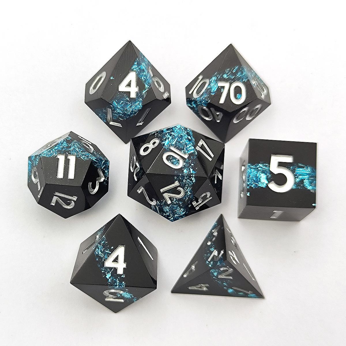 

Набор многогранных смоляных кубиков 7 шт./набор Кубики Аксессуар для настольных игр D6 D8 D10 D12 D20 DND