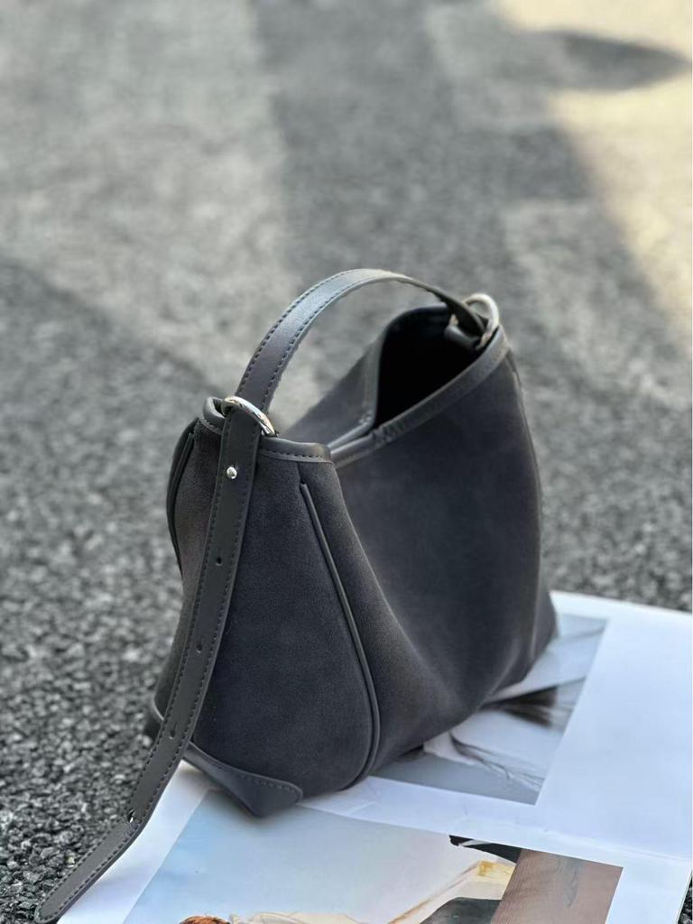 Luxury Matte Leather Crossbody Underarm Bag for Women - 2025 Autumn/Winter Casual Commuter Style