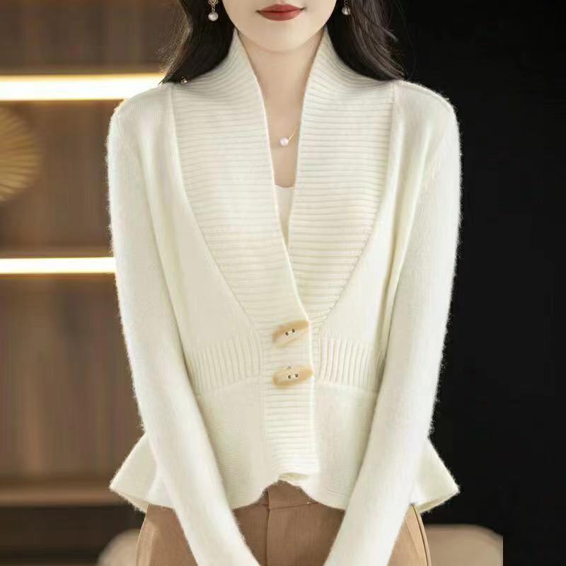 Autumn and Winter New Soft Waxy High-end Knitted Cardigan Women's Simple and Versatile Two-button Lotus Leaf Pendulum Horn Buckle Coat Women