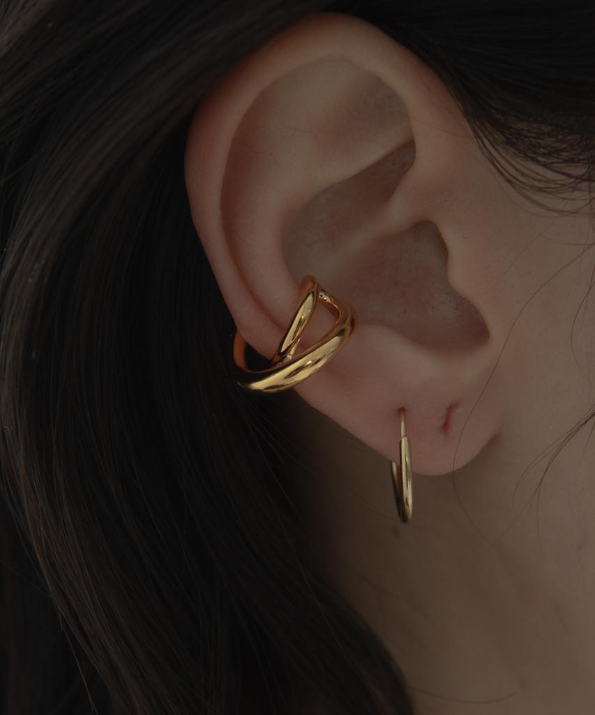 Novice Tokyo Cross Ear Cuff / Gold