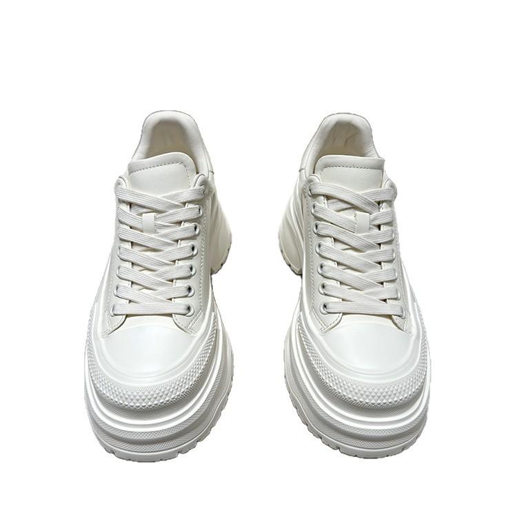 Bărbat mic crește în înălțime 8cm McQueen pantofi albi mici platformă și pantofi de tată ușori 2025 nou toamnă și iarnă piele pantofi casual de damă