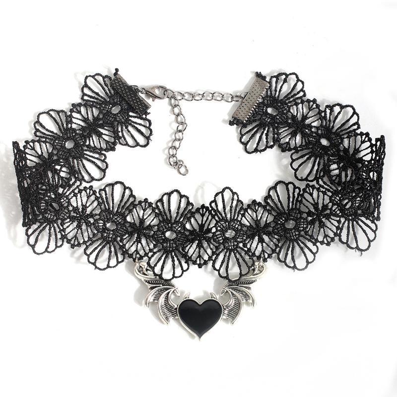 Lady Chokers Leaf Tassel Women Neck Jewelry Accessory Girl Lace Gothic Vintage Sexy Fashion Velvet Rose Beads Flower Necklace