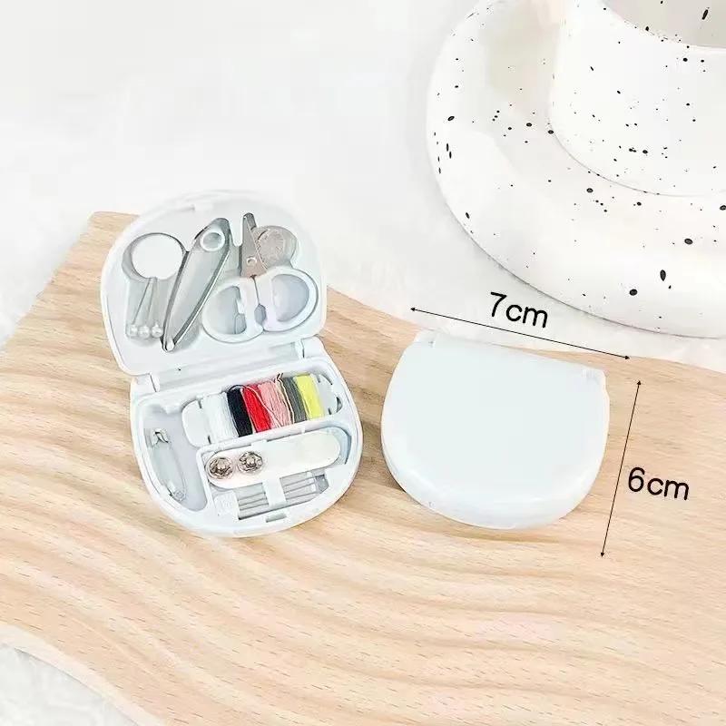 

Набор для шитья для путешествий - Мини швейная коробка с основными инструментами Портативные швейные принадлежности для дома и экстренного ремонта своими руками синий