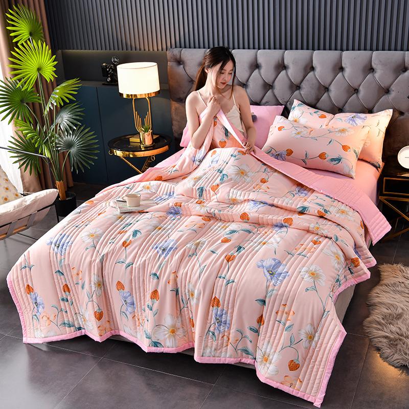 Flowers Printed Summer Quilted Quilt Floral Style Lightweight Air-conditioning Thin Comforter Soft Breathable Blanket Washable